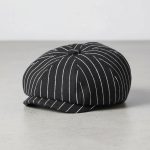 Casquette gavroche noir rayures blanches enfant studio